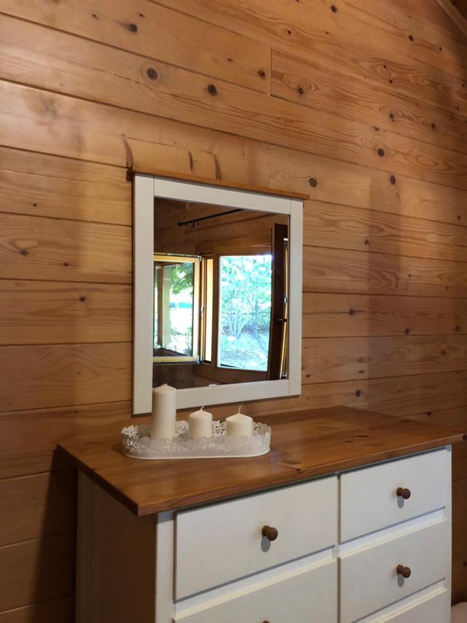 Chalet B&B Laghetti Martina Crevalcore المظهر الخارجي الصورة