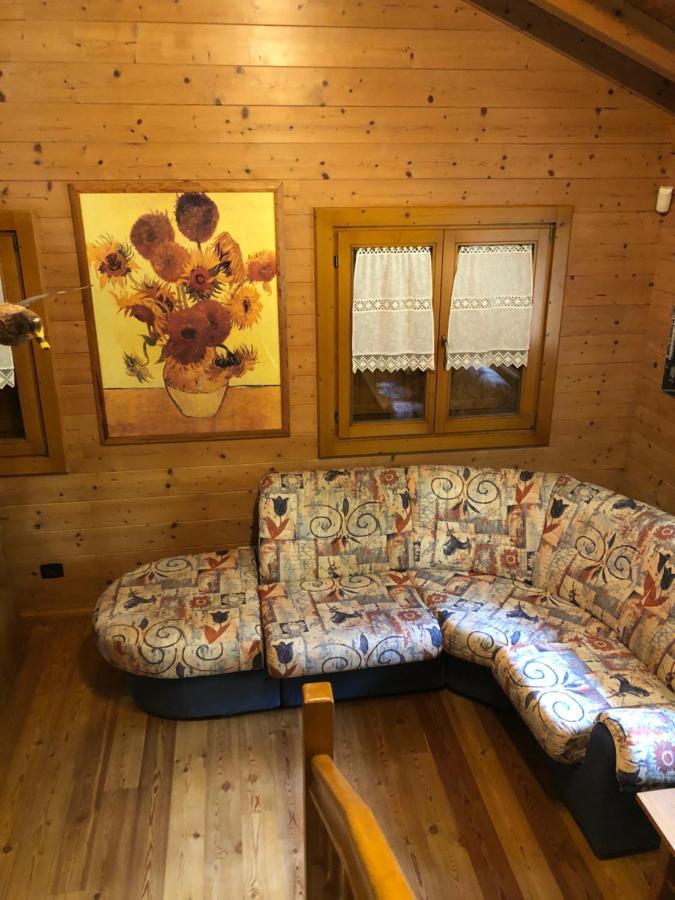 Chalet B&B Laghetti Martina Crevalcore المظهر الخارجي الصورة