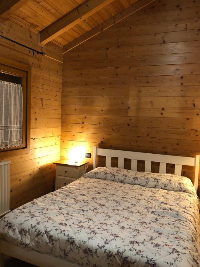 Chalet B&B Laghetti Martina Crevalcore المظهر الخارجي الصورة
