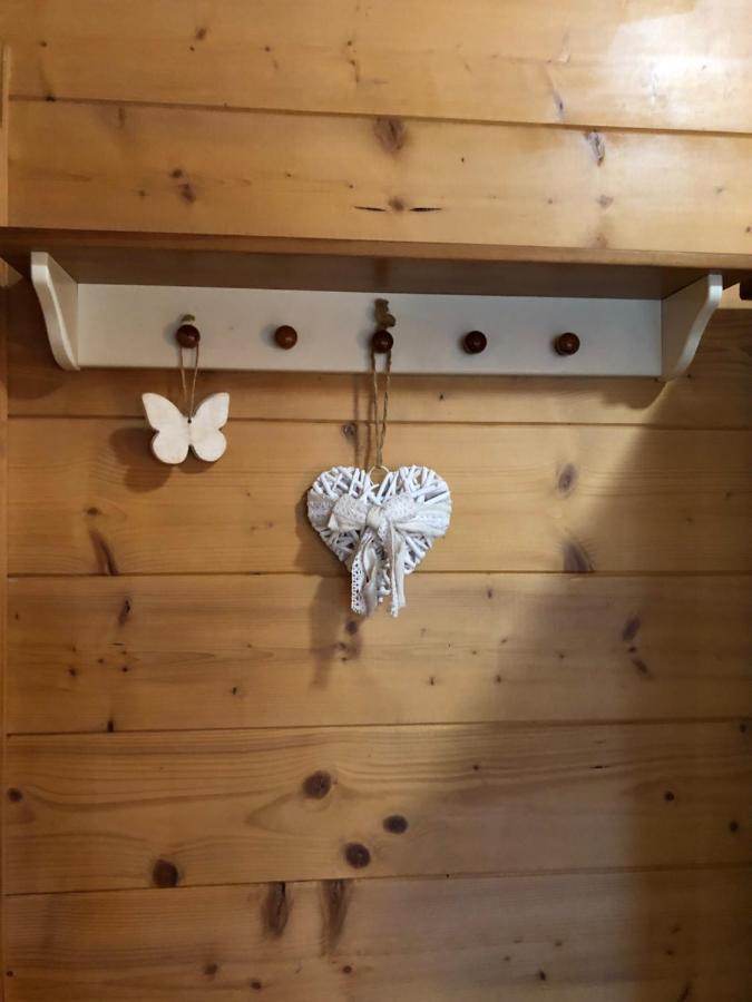 Chalet B&B Laghetti Martina Crevalcore المظهر الخارجي الصورة