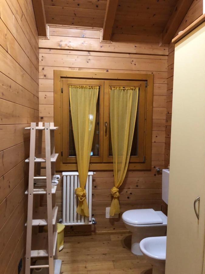 Chalet B&B Laghetti Martina Crevalcore المظهر الخارجي الصورة