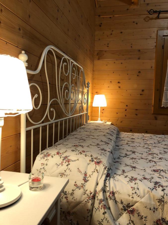 Chalet B&B Laghetti Martina Crevalcore المظهر الخارجي الصورة