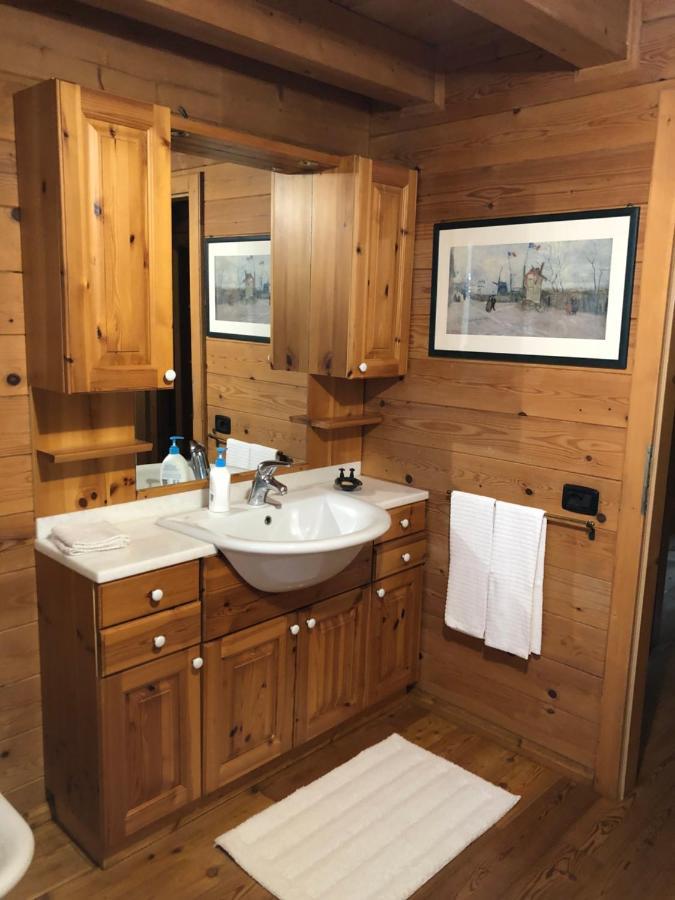 Chalet B&B Laghetti Martina Crevalcore المظهر الخارجي الصورة
